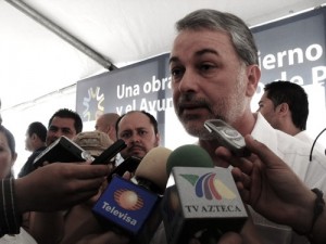 El Gobernador de Jalisco, Emilio González Márquez, asegura que Autoridades de Nayarit tienen nexos con el narcotráfico.