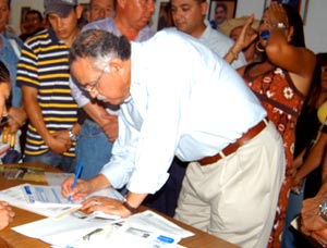 Se enturbia el ambiente político en Nayarit entre Ney González y los hermanos Navarro Quintero
