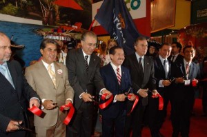 Ney González, Gobernador de Nayarit, encabezó la inauguración del Pabellón de México en esta exposición mundial celebrada en Londres.